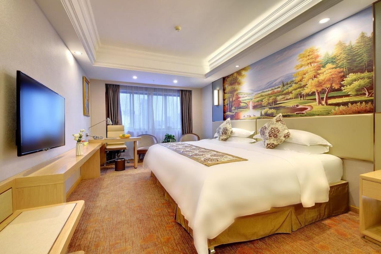 Vienna International Hotel Nanning Zoo Экстерьер фото